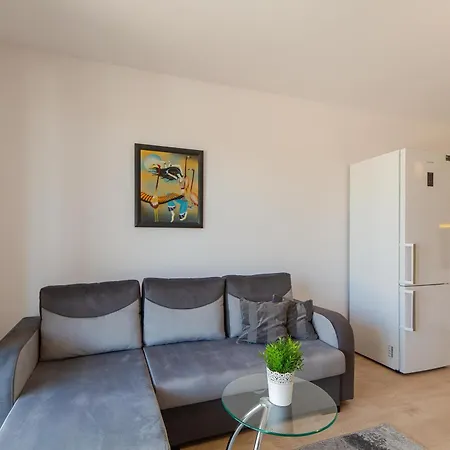 Feniks Apartamenty 8 By Jantar Apartamenty Kolobrzeg Room photo