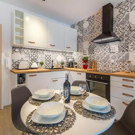Feniks Apartamenty 8 By Jantar Apartamenty Kolobrzeg Exterior photo
